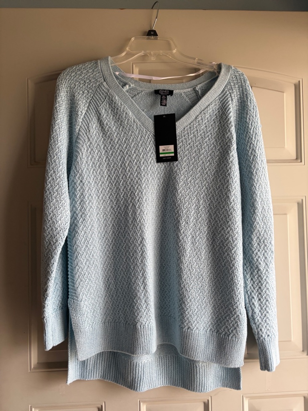 NWT Jones New York Light Blue Textured V-Neck Sweater - Size L